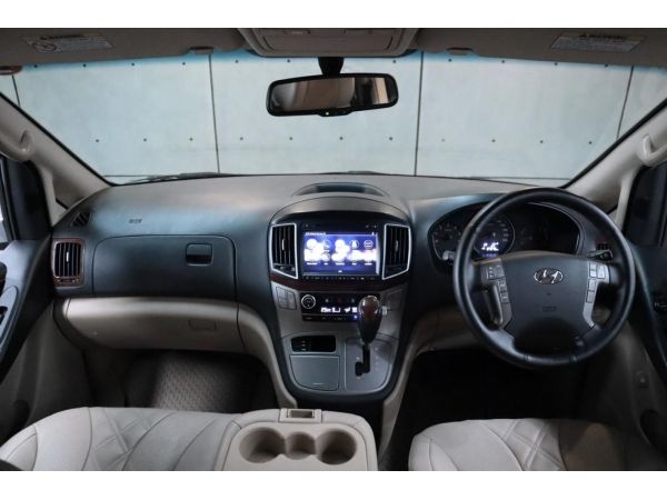 2017 Hyundai Grand Starex 2.5 VIP Wagon AT (ปี 10-17) B786 รูปที่ 4
